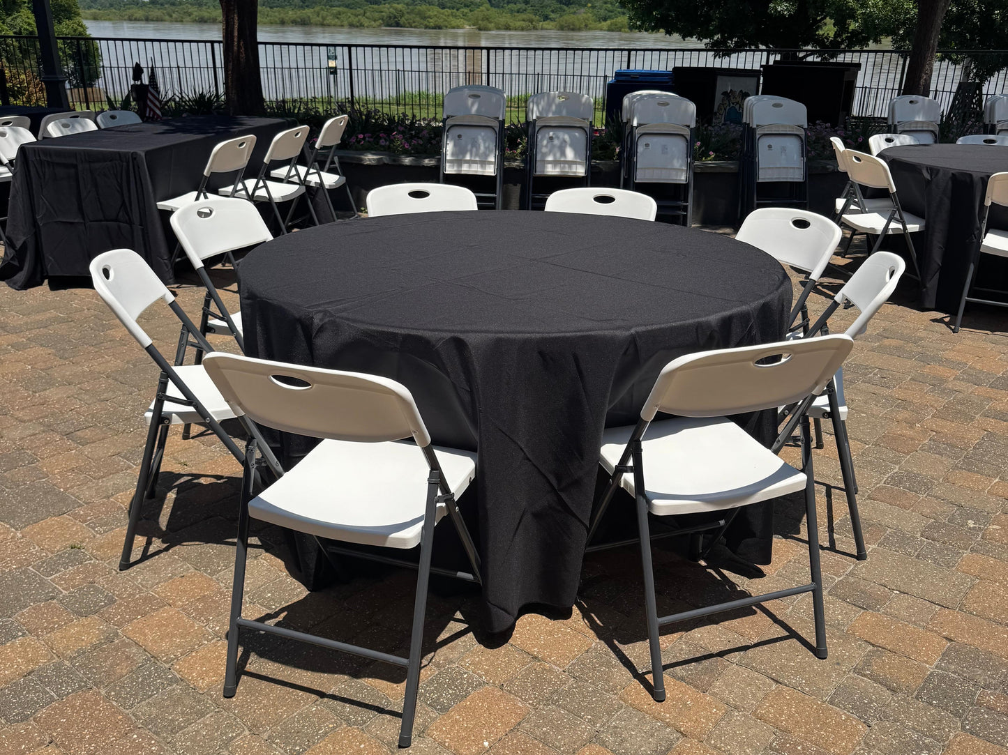 5ft Round Table